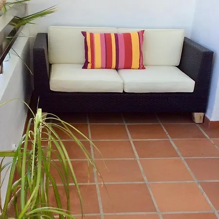 Vista Marina - 2 Bedrooms Sleeps 4 Feriehus