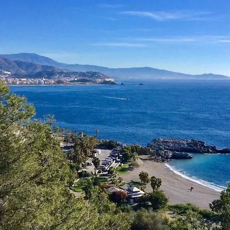 Vista Marina - 2 Bedrooms Sleeps 4 Feriehus